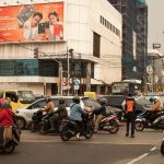 Pasang banner di lokasi strategis, Sumber: pexels.com