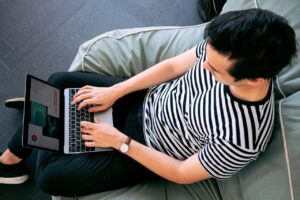 Jadi freelancer. Sumber: pexels.com