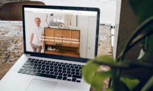 Landing page website, Sumber: unsplash.com